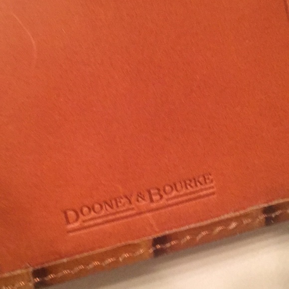 AUTHENTIC DOONEY & BOURKE MATCHING SET. - Picture 10 of 16